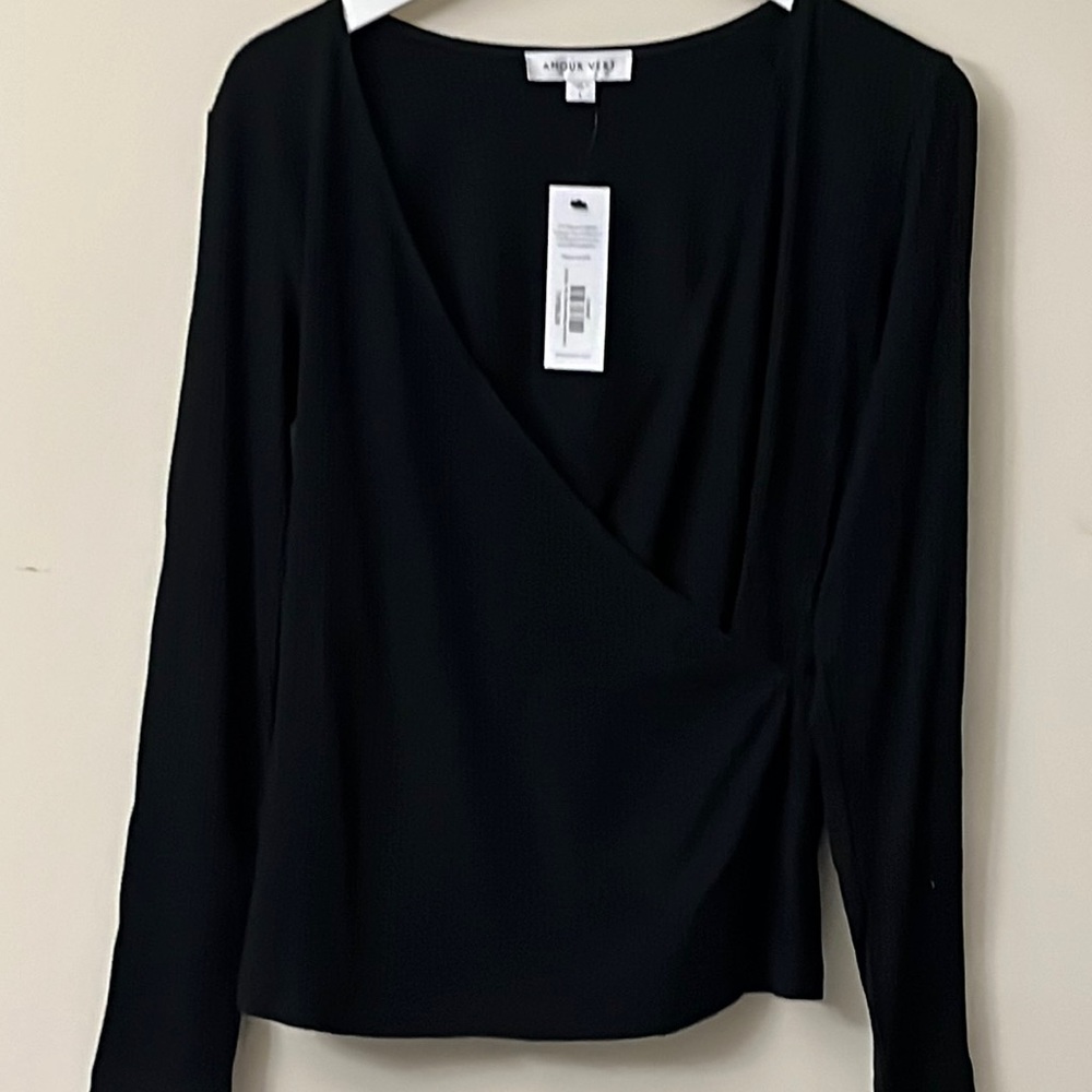 Black color, Wrap Top , size L